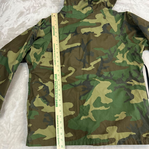 US Military Jacket Medium Short Woodland Camo Cold Weather Parka Nylon Outdoors - Picture 13 of 15